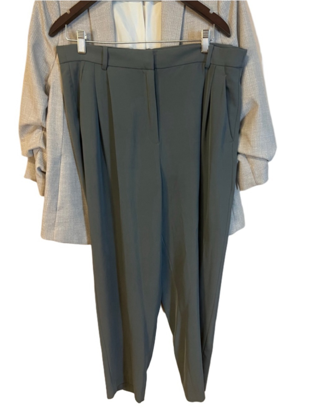 Women's H&M Green/Gray Trousers